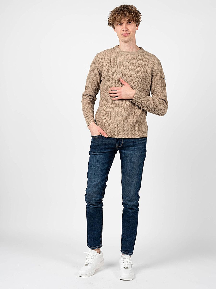 Klassischer Zopfstrick-Pullover mit Rundhalsausschnitt