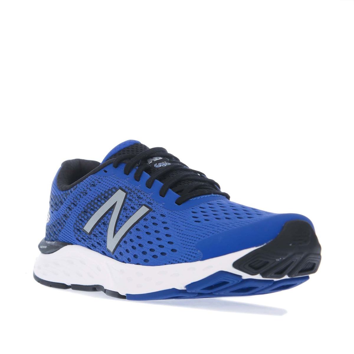 Laufschuhe aus technischem Mesh