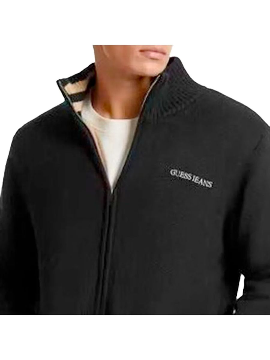 Klassische Strickjacke mit Reißverschluss