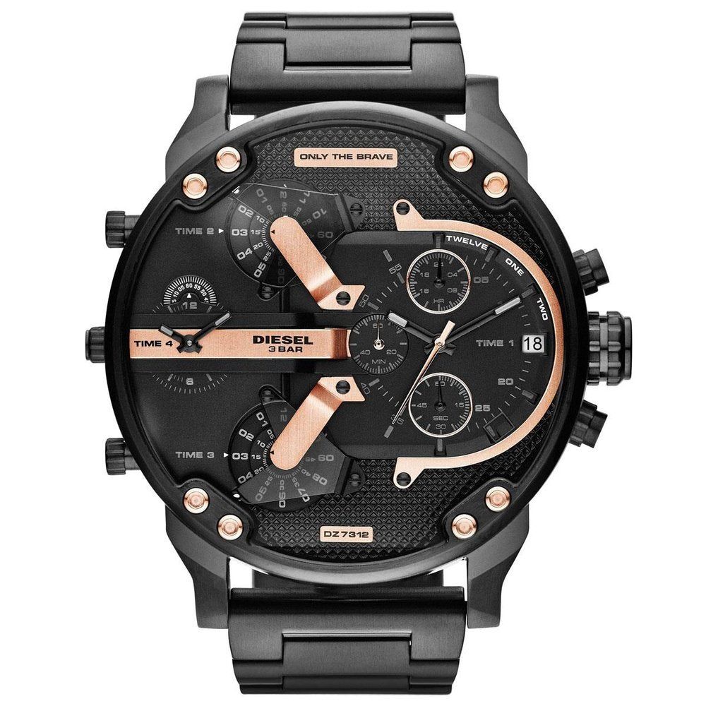 Auffällige Chronograph-Uhr mit mehreren Zeitzonen
