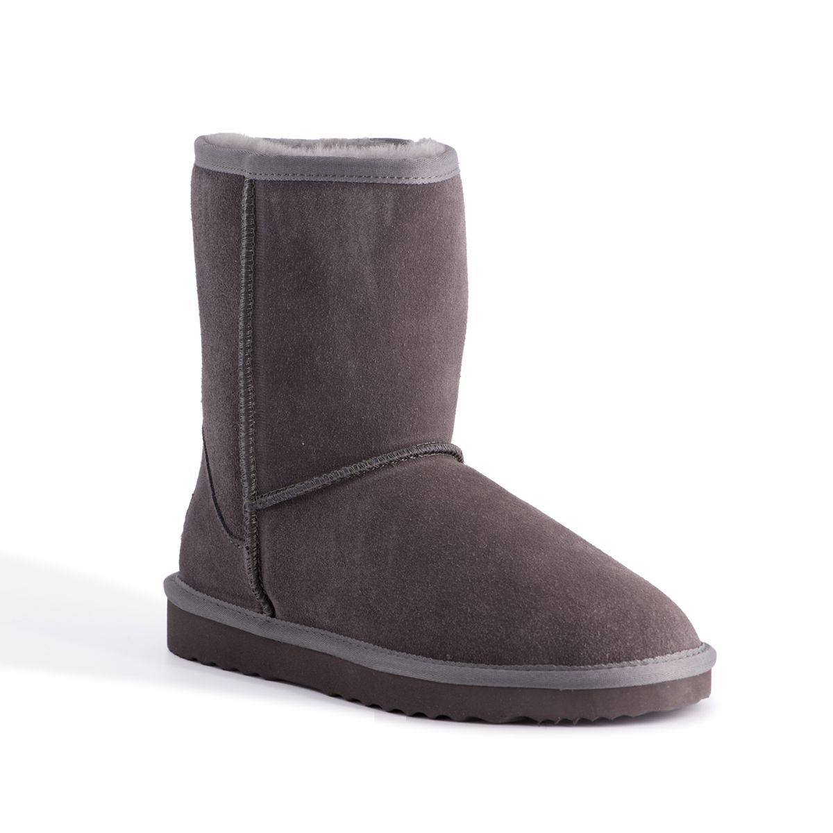 Winterstiefel aus mittelhohem Schaffell