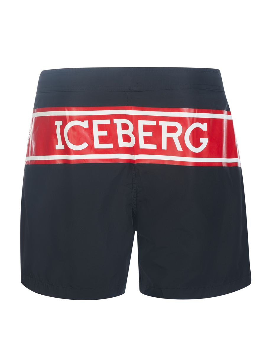 Klassische Badeshorts mit Logo-Patch