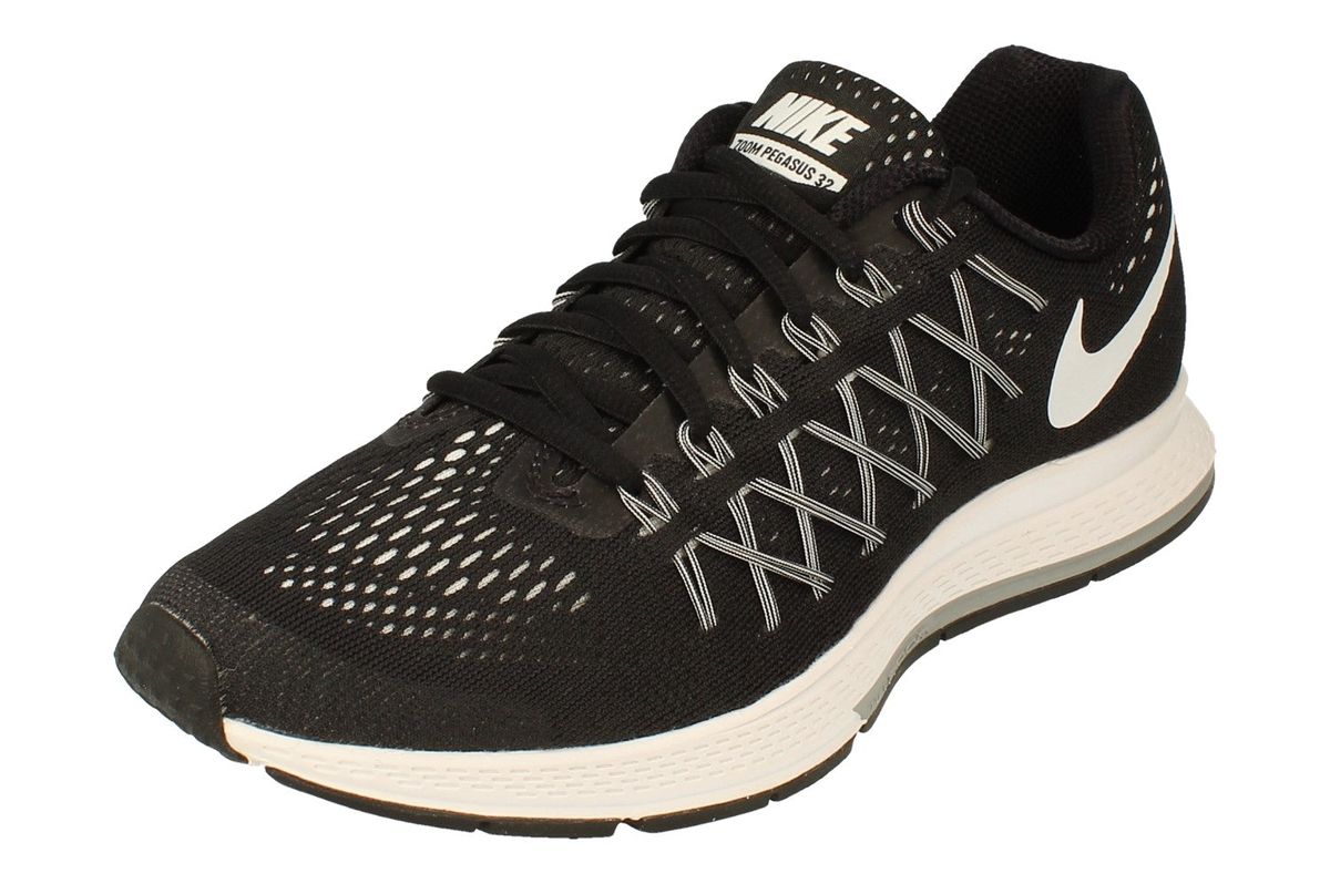 Performance Laufschuh Pegasus 32