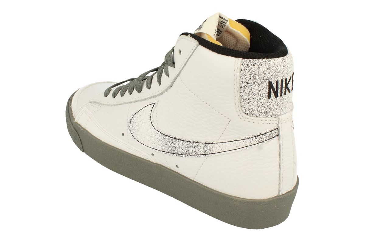 Klassische Blazer Mid Heritage Sneaker