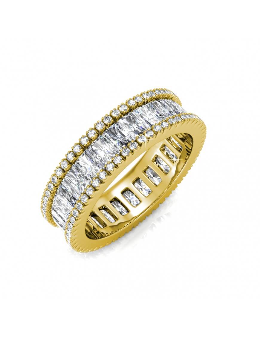 Goldring mit Kristalldetails