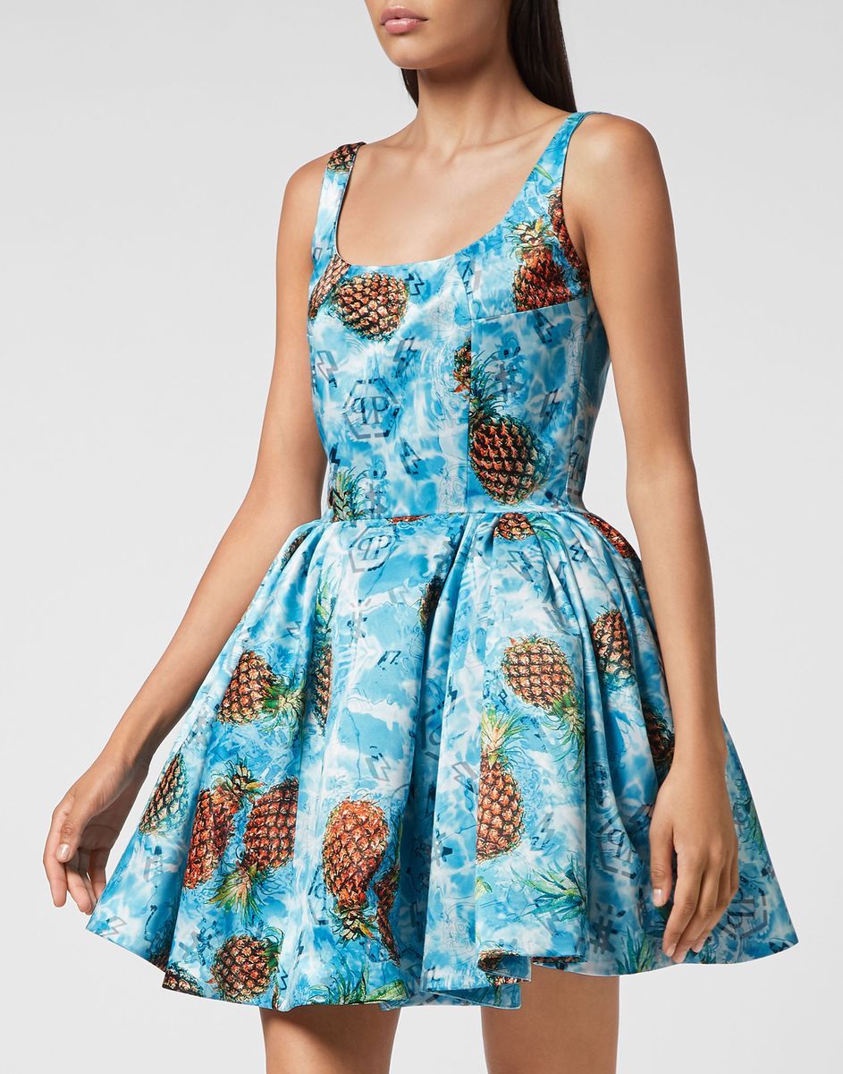 Ausgestelltes Kleid mit Ananas-Print