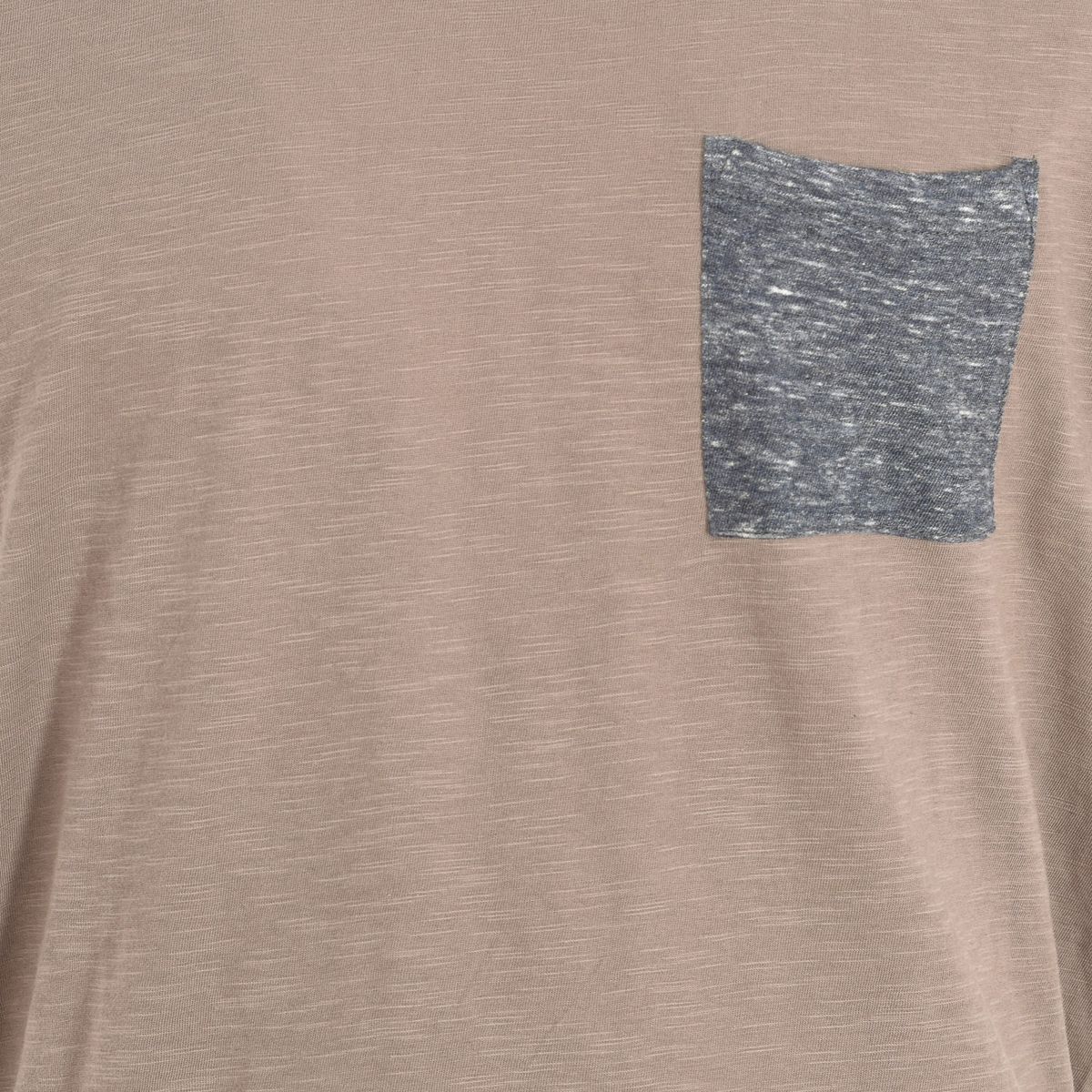Slub-Baumwoll-T-Shirt mit Tasche