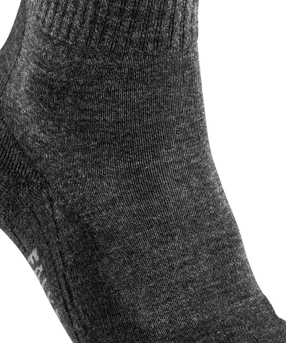 Mittelschwere Wandersocken aus Merinowolle