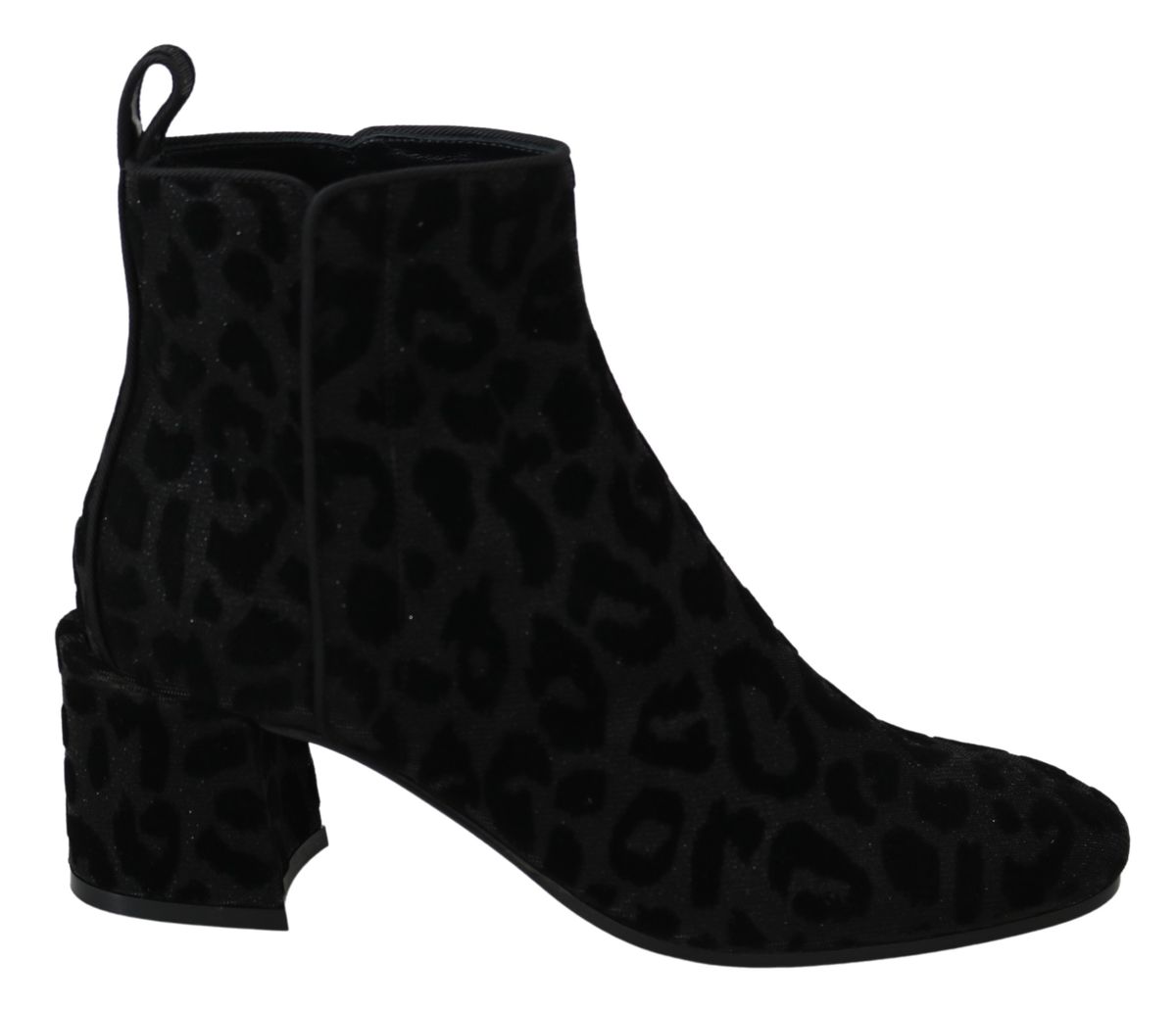 Schwarze Stiefeletten mit Leopardenmuster