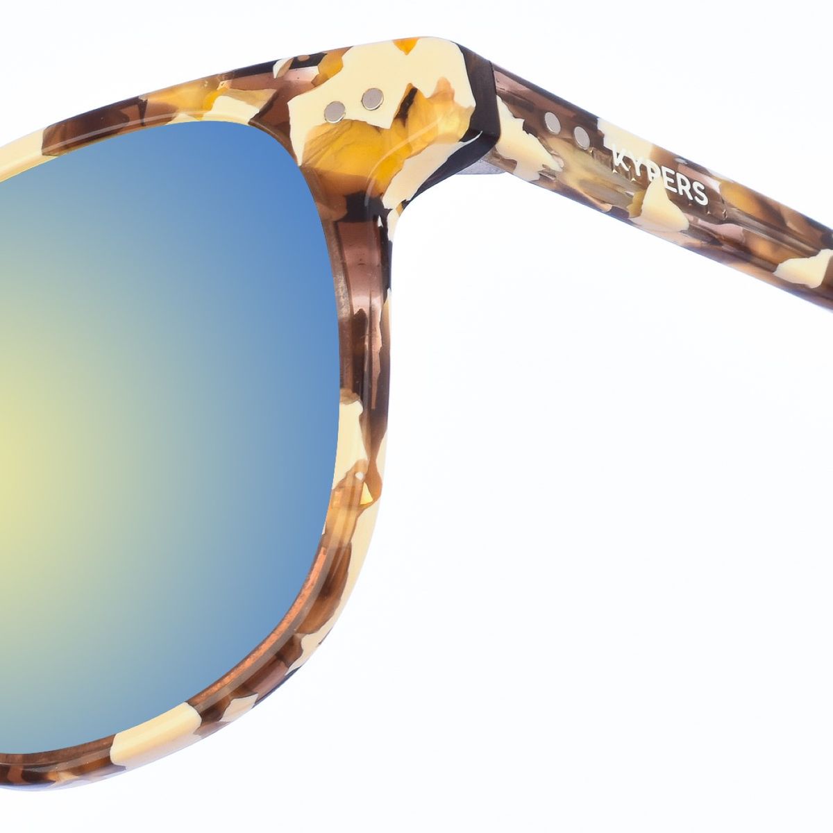 Ovale Sonnenbrille in Hornoptik