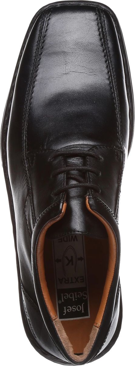 Klassische Derby-Schuhe mit Karree-Spitze
