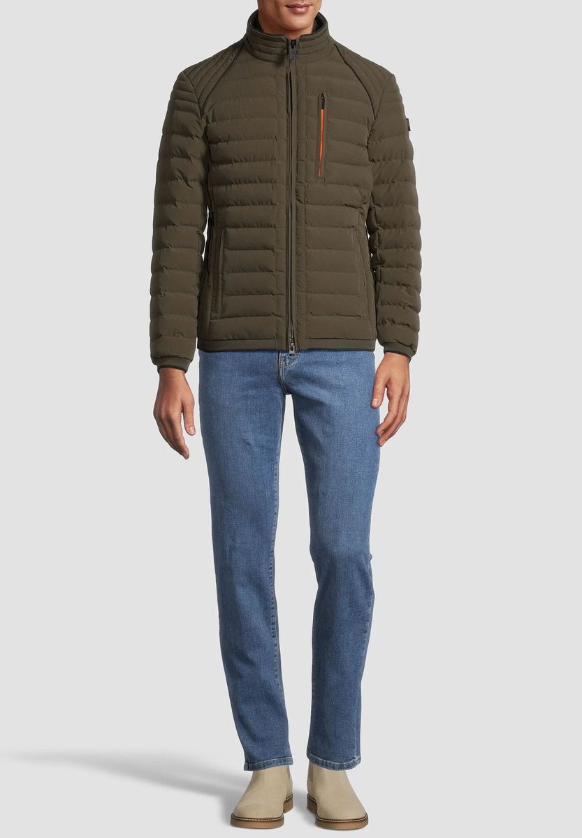 Leichte gesteppte Pufferjacke