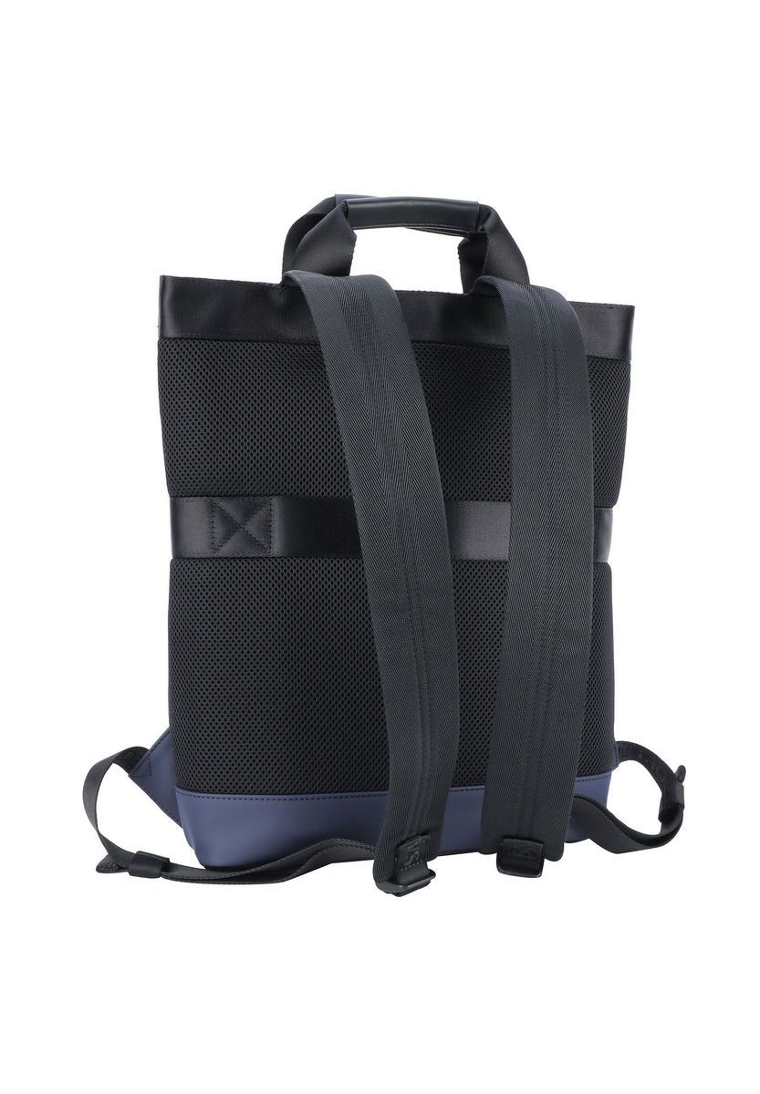 Moderner minimalistischer Rucksack mit Laptopfach