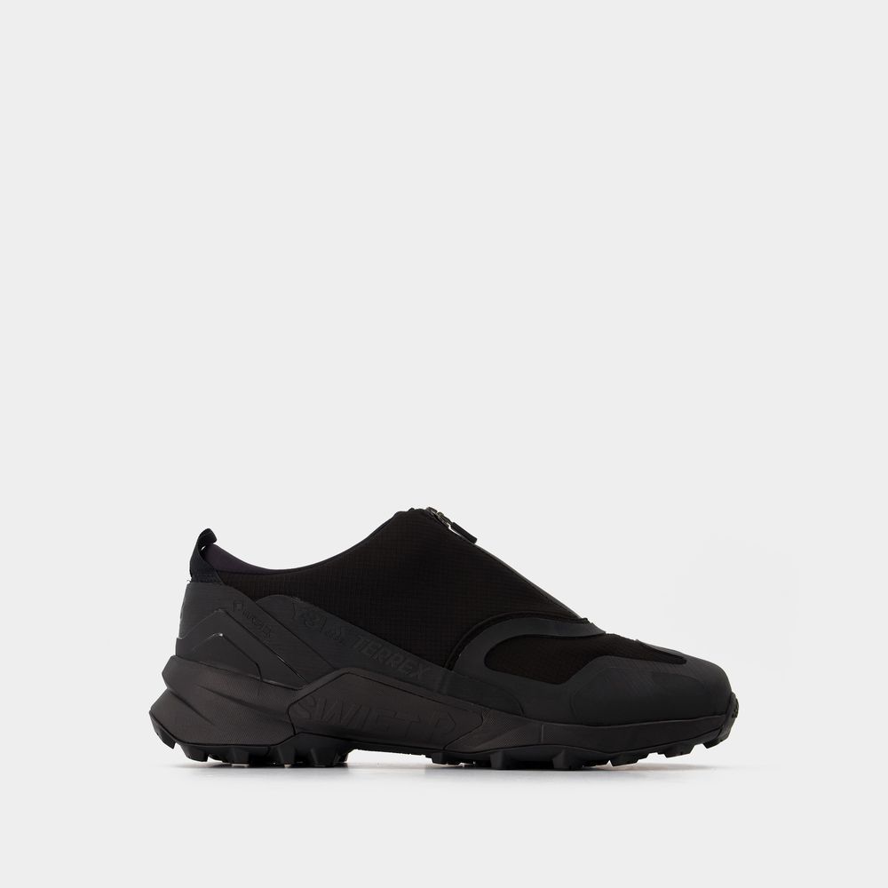 Schwarze Slip-On Trail Laufschuhe