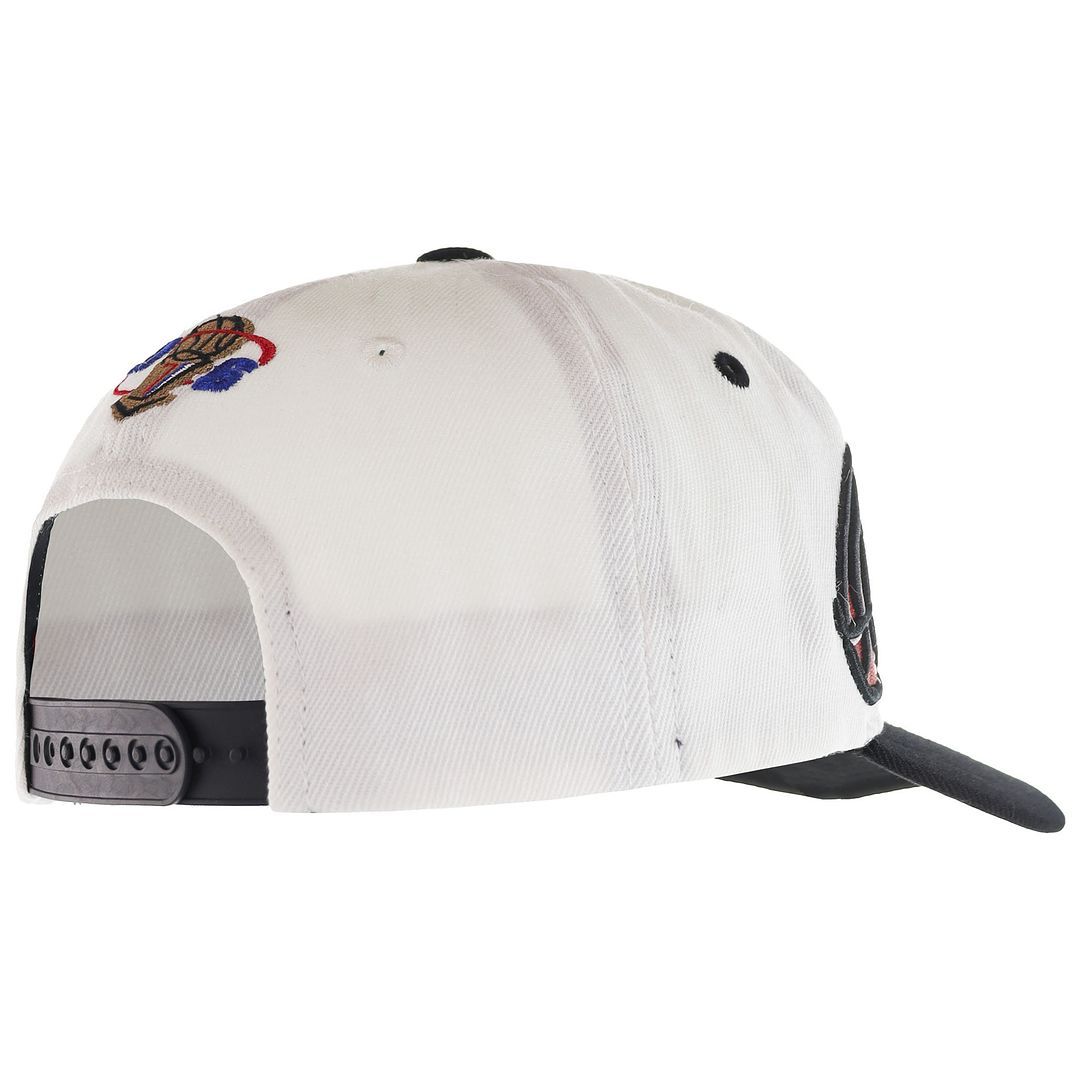 NBA Champions Wave Snapback-Kappe