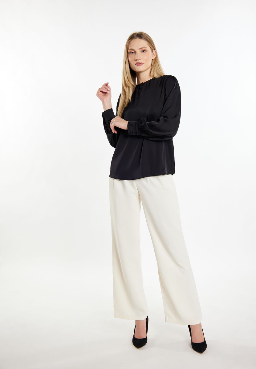 Elegante Satinbluse mit Schlüsselloch-Ausschnitt