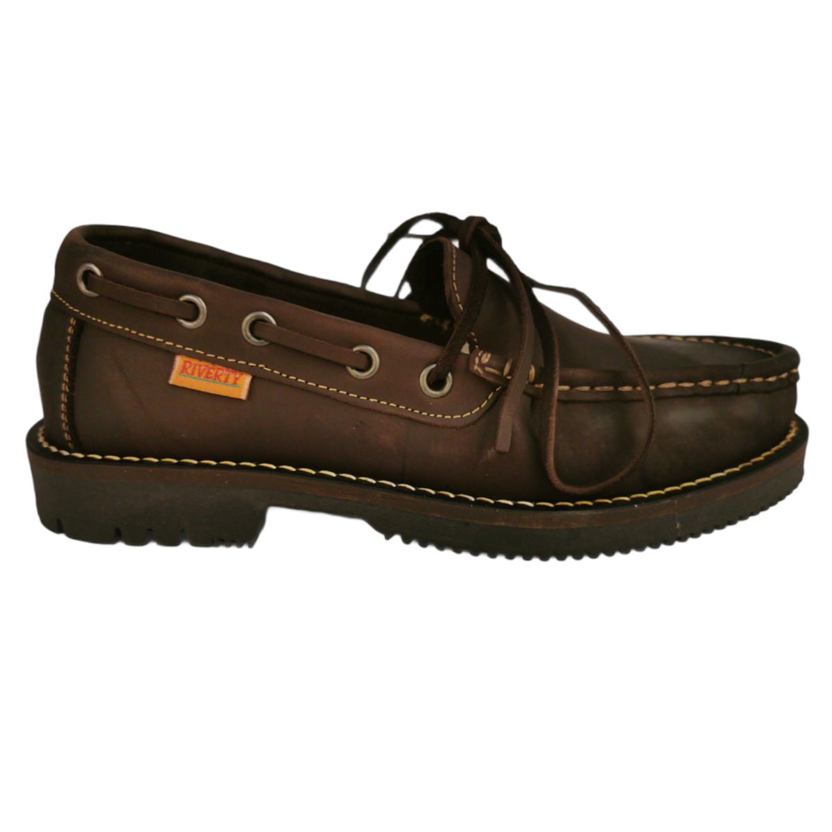 Braune Leder Bootsschuhe mit Schnürsenkeln