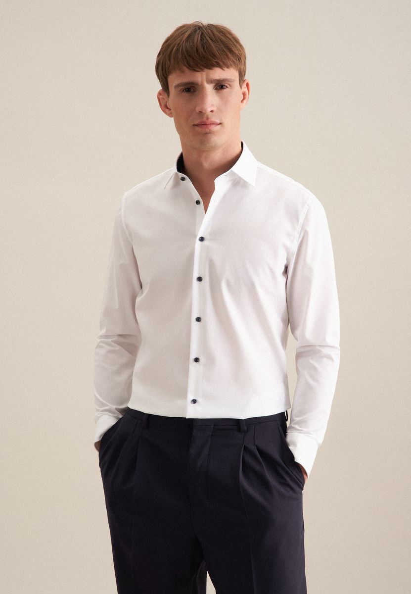Klassisches weißes Businesshemd X-Slim Fit