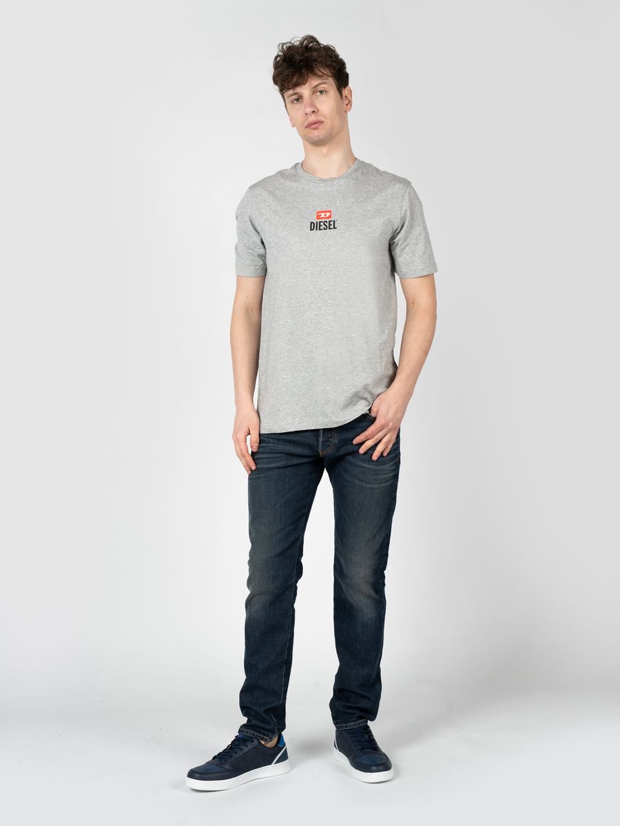 Klassisches Rundhals-T-Shirt mit Logo