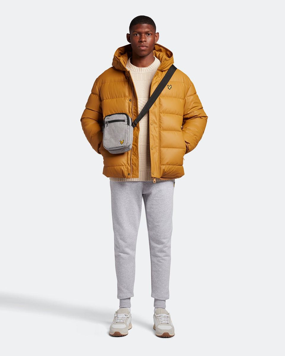 Gummierte Kapuzen-Pufferjacke