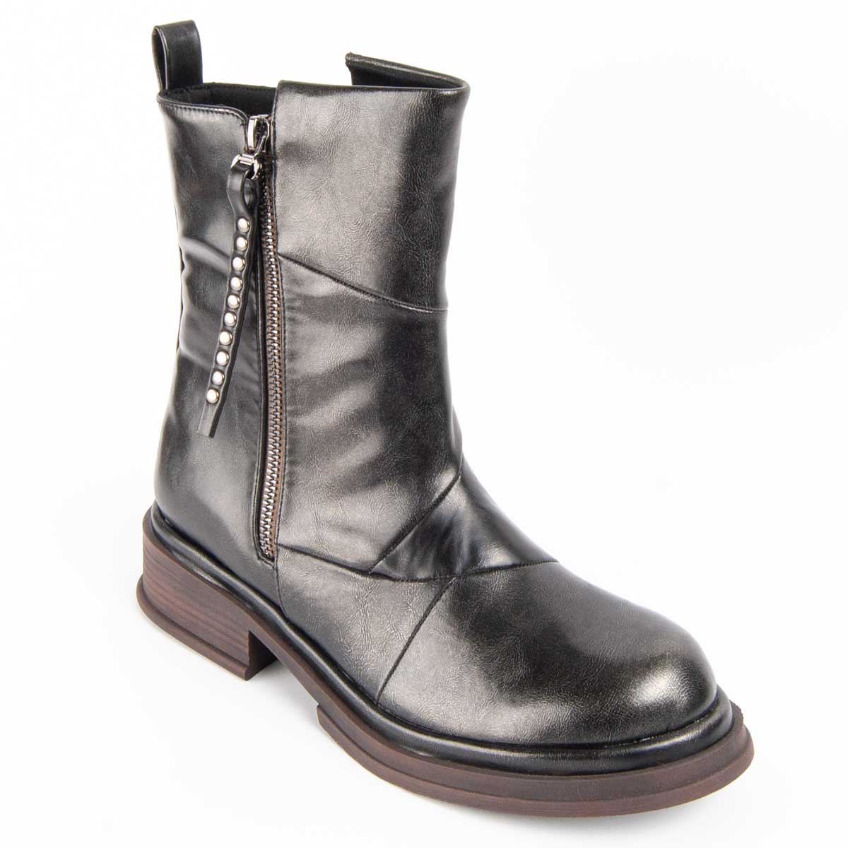 Lederstiefeletten im Distressed-Look mit Nieten