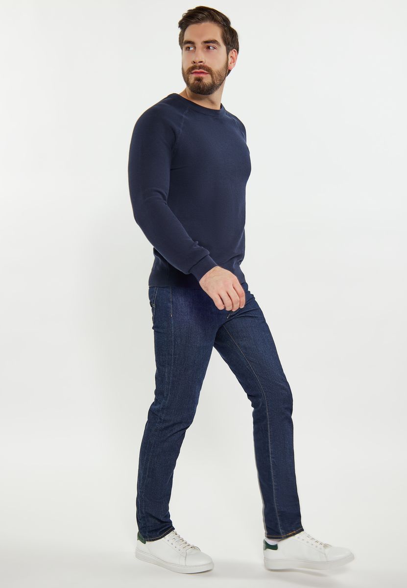 Strukturierter Raglan-Strickpullover