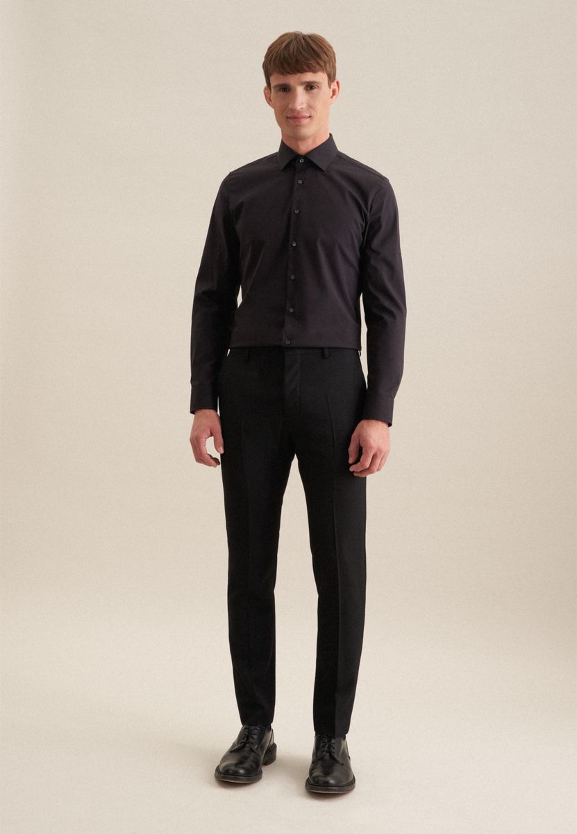 Klassisches Slim-Fit-Businesshemd