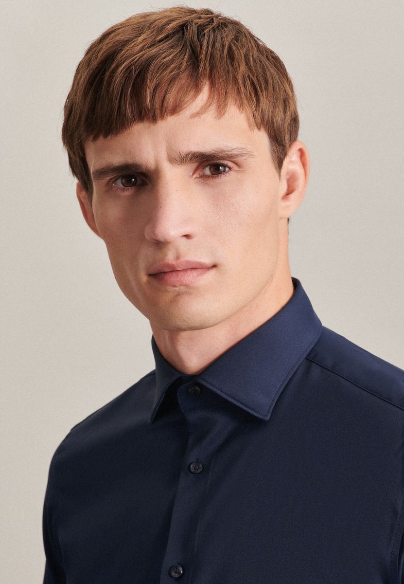 Slim-Fit Performance Twillhemd