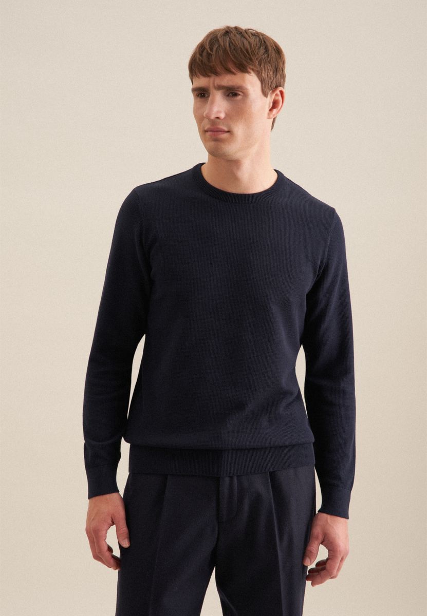 Marineblauer Baumwoll-Strickpullover mit Rundhalsausschnitt