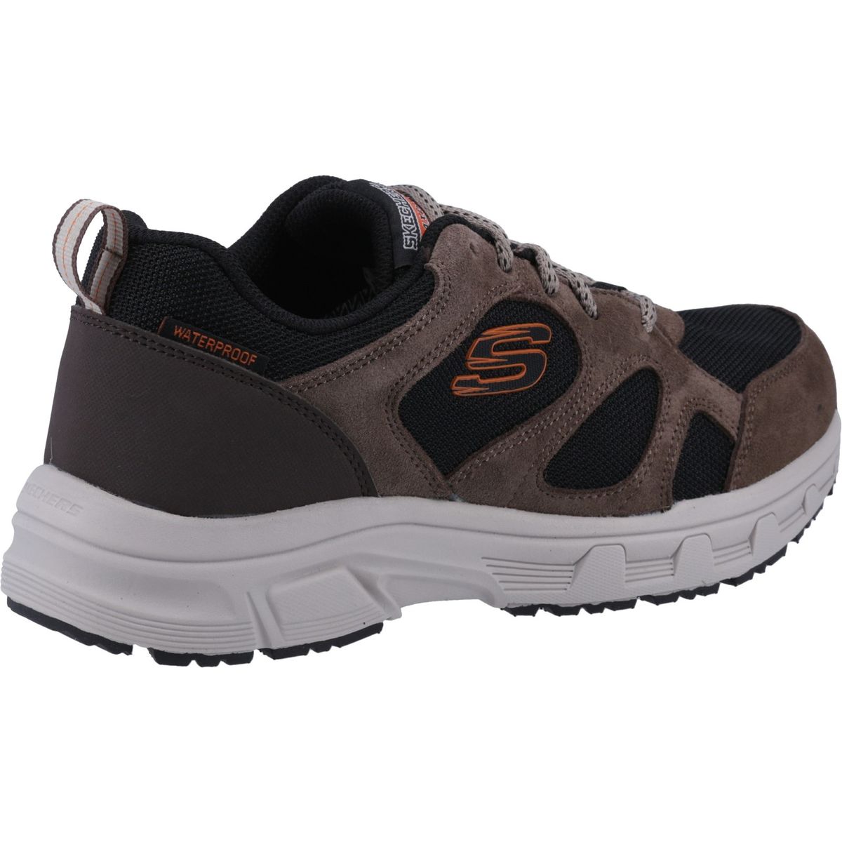 Robuste Trekking-Sneaker aus Wildleder