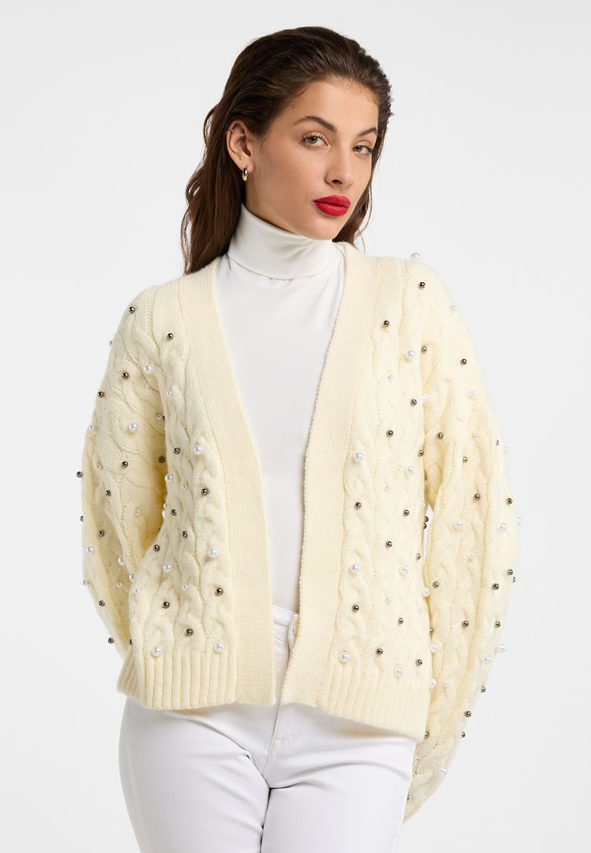 Langer Strick-Cardigan mit Perlenbesatz