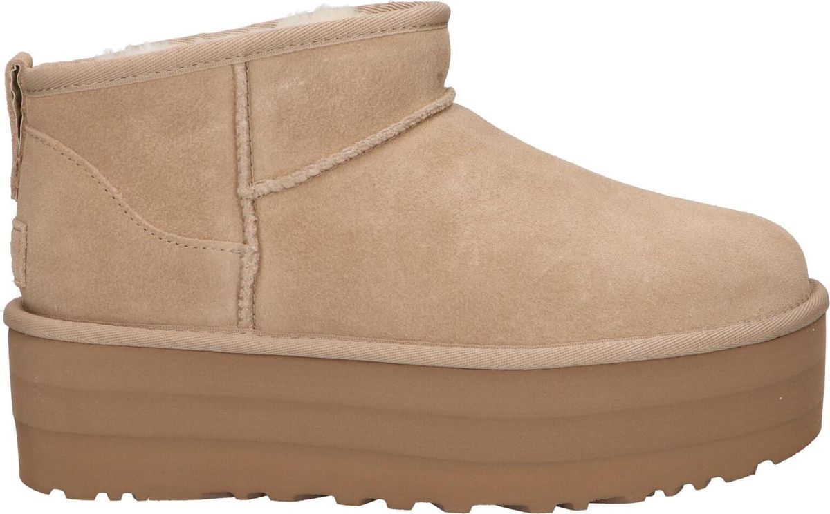 Plateau-Stiefelette mit Shearling