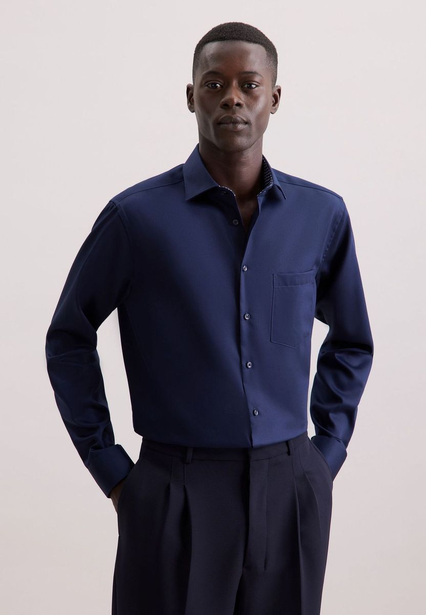 Klassisches Regular-Fit Langarmhemd