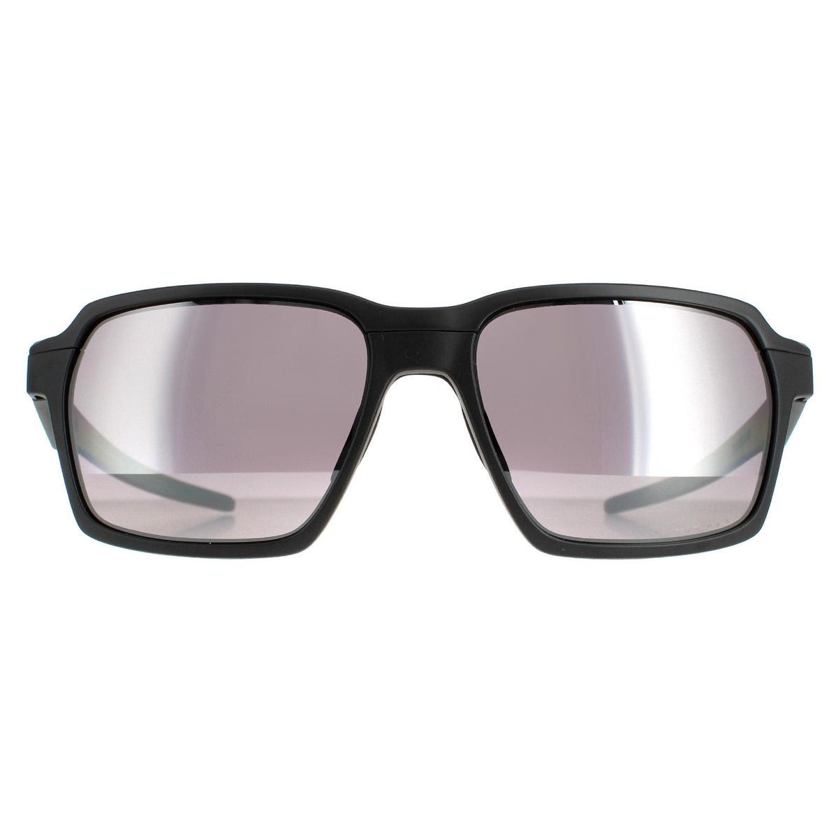 Moderne, eckige Sonnenbrille mit polarisierten Gläsern