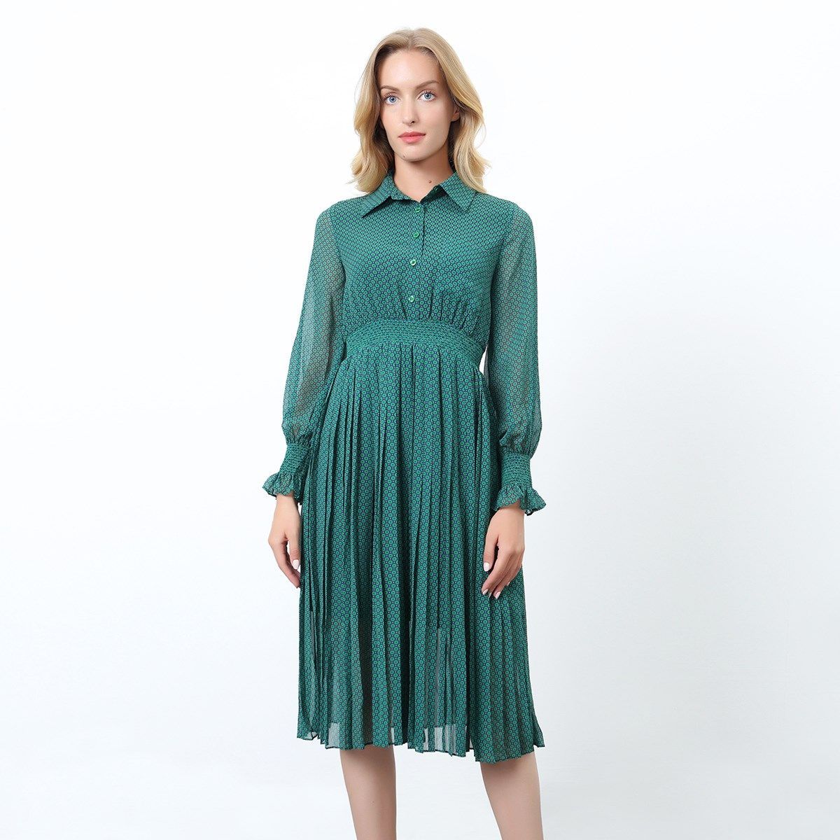 Elegantes plissiertes Hemdblusenkleid mit Druck