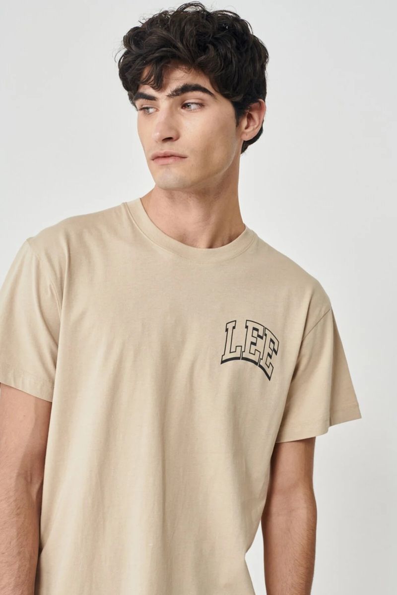 Kurzarm-T-Shirt mit Varsity-Grafik