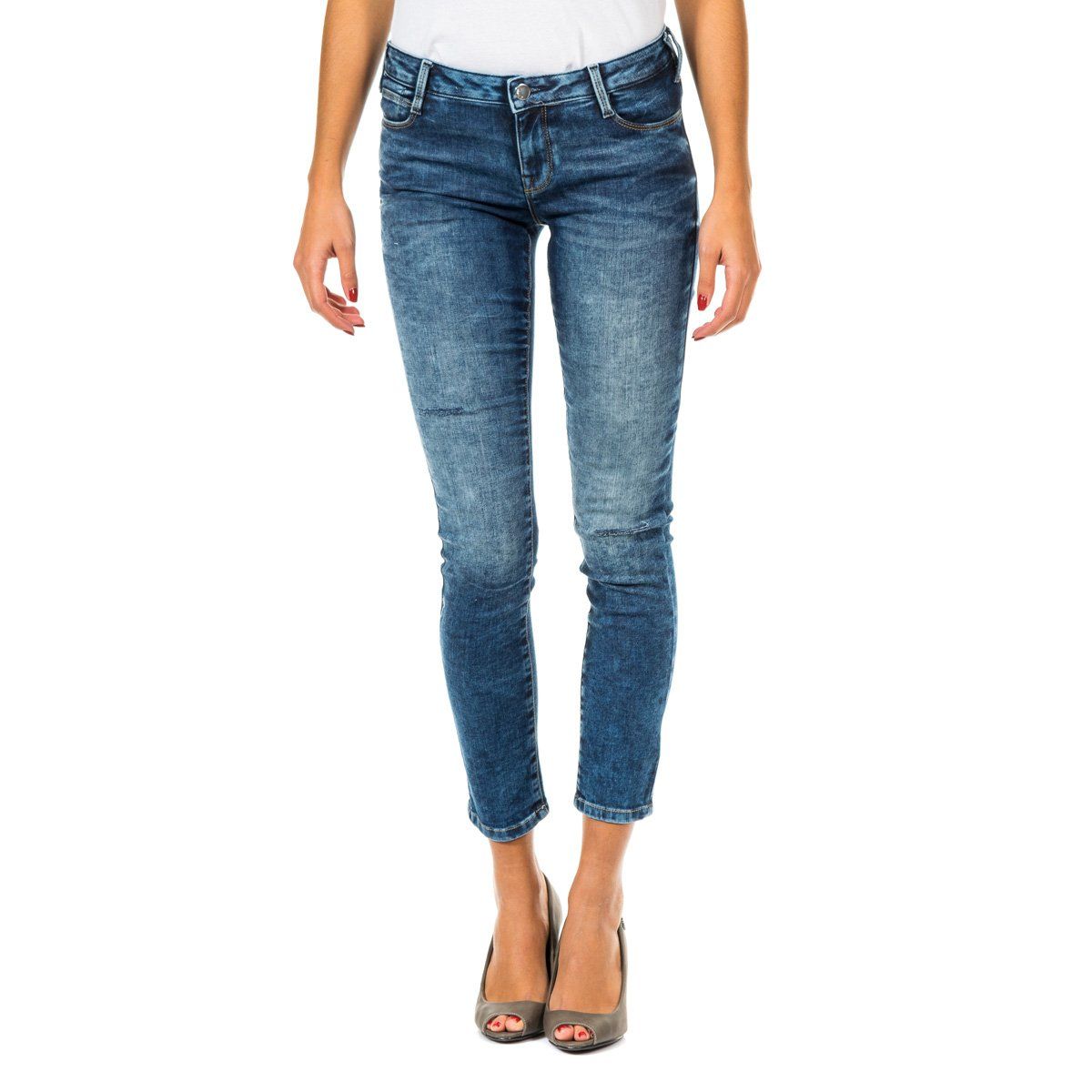 Schmal geschnittene Jeanshose aus Denim