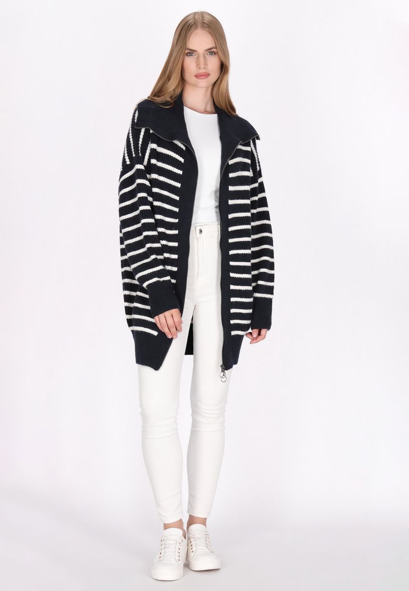 Gestreifte Grobstrick-Strickjacke mit Reißverschluss