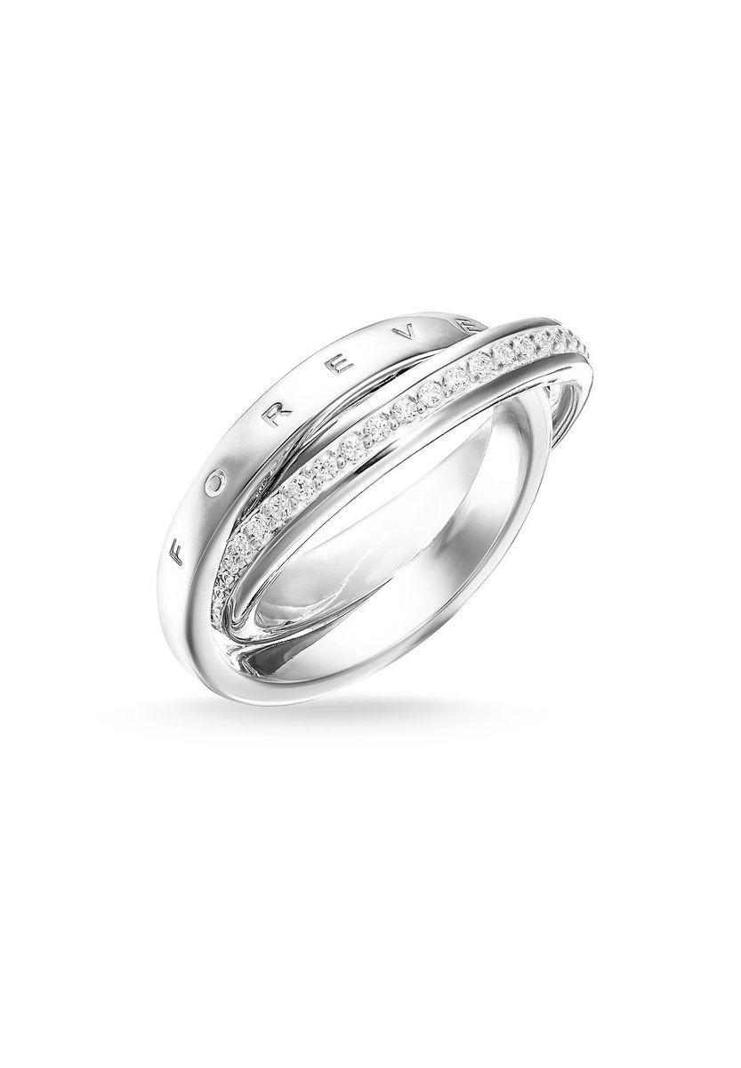 Ineinandergreifende Ringe mit Zirkonia