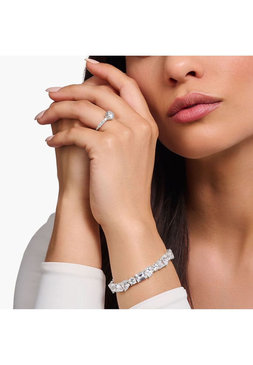 Eleganter, runder Silberring