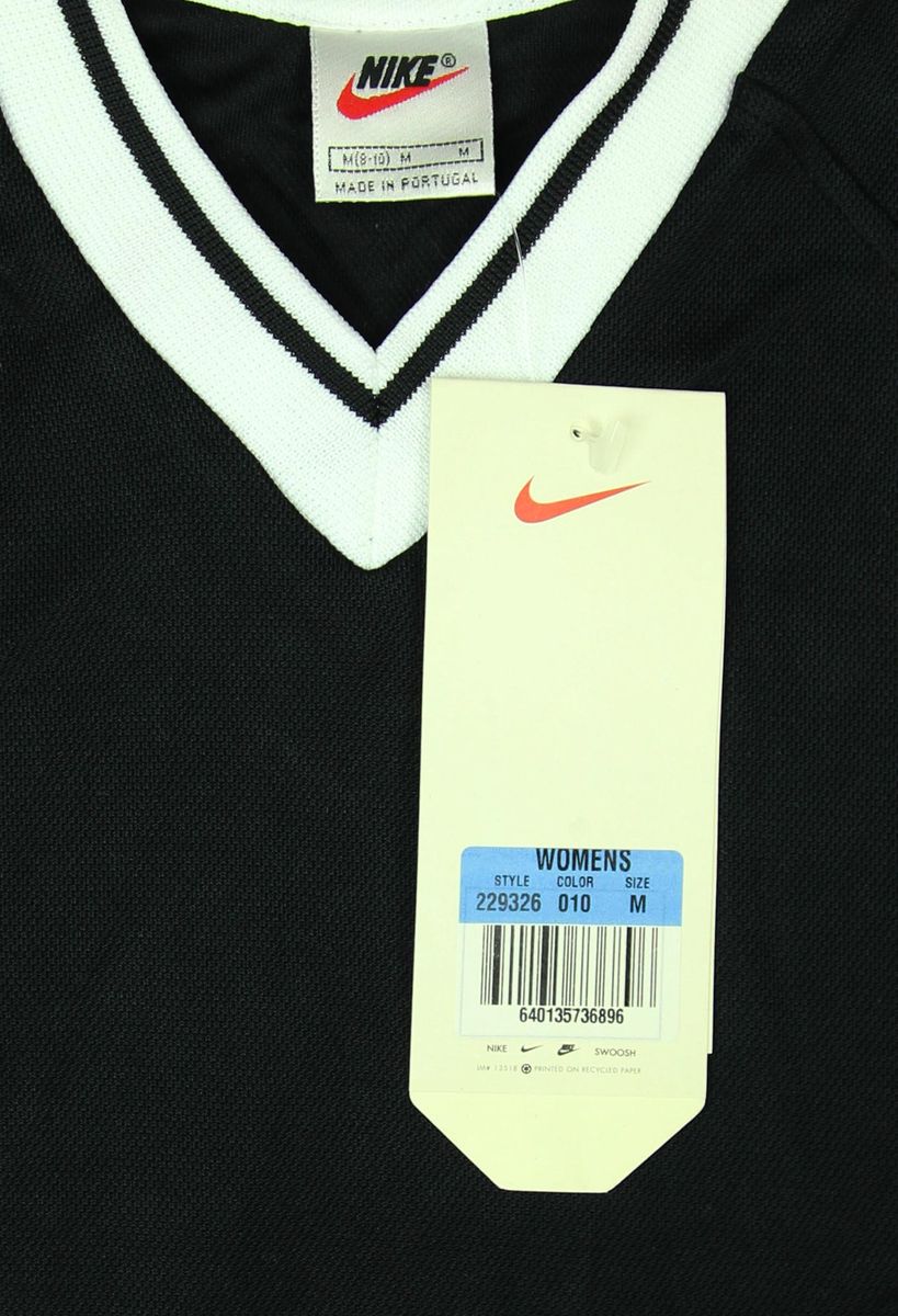 Gestreiftes Sport-T-Shirt mit V-Ausschnitt