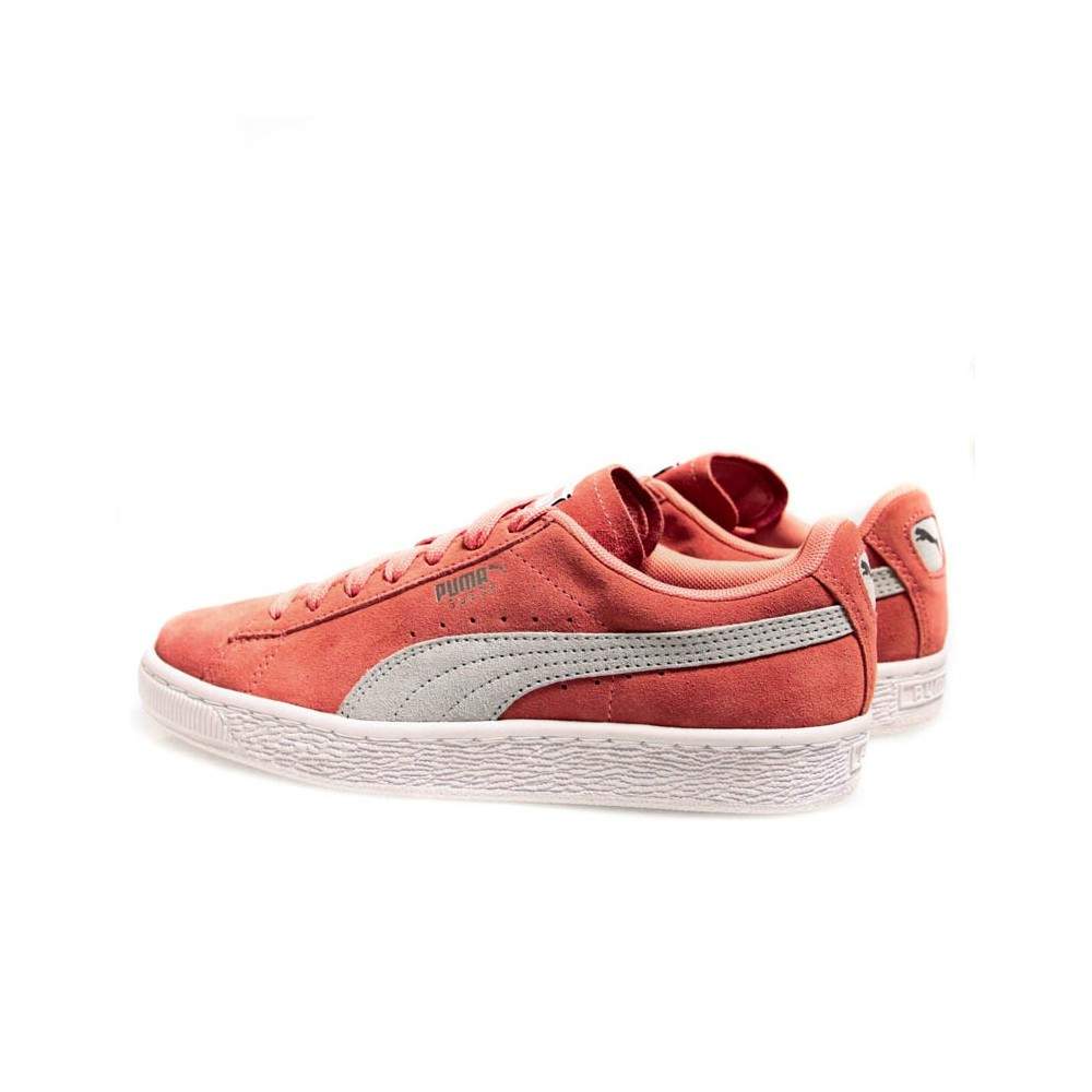 Klassische Low-Top Wildleder Sneaker