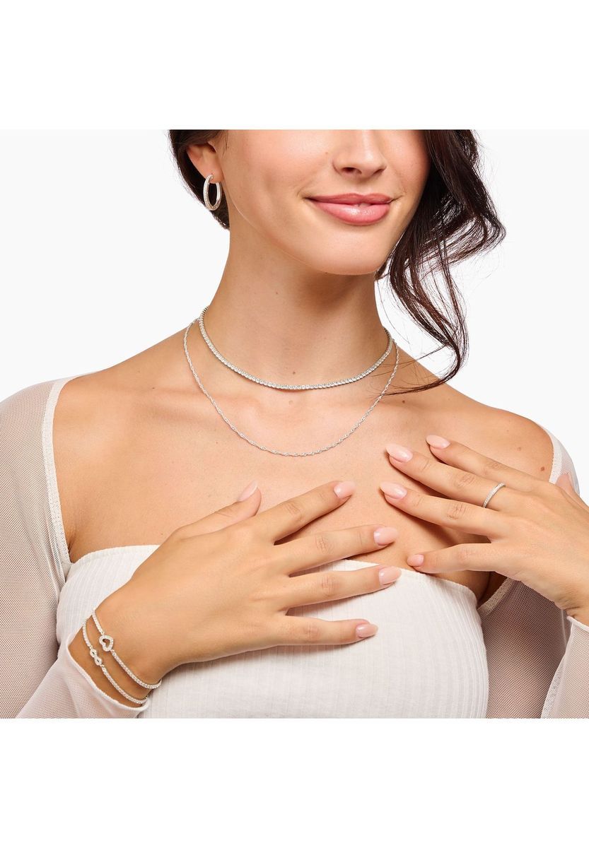 Elegante silberfarbene Kristall Tennis Halskette