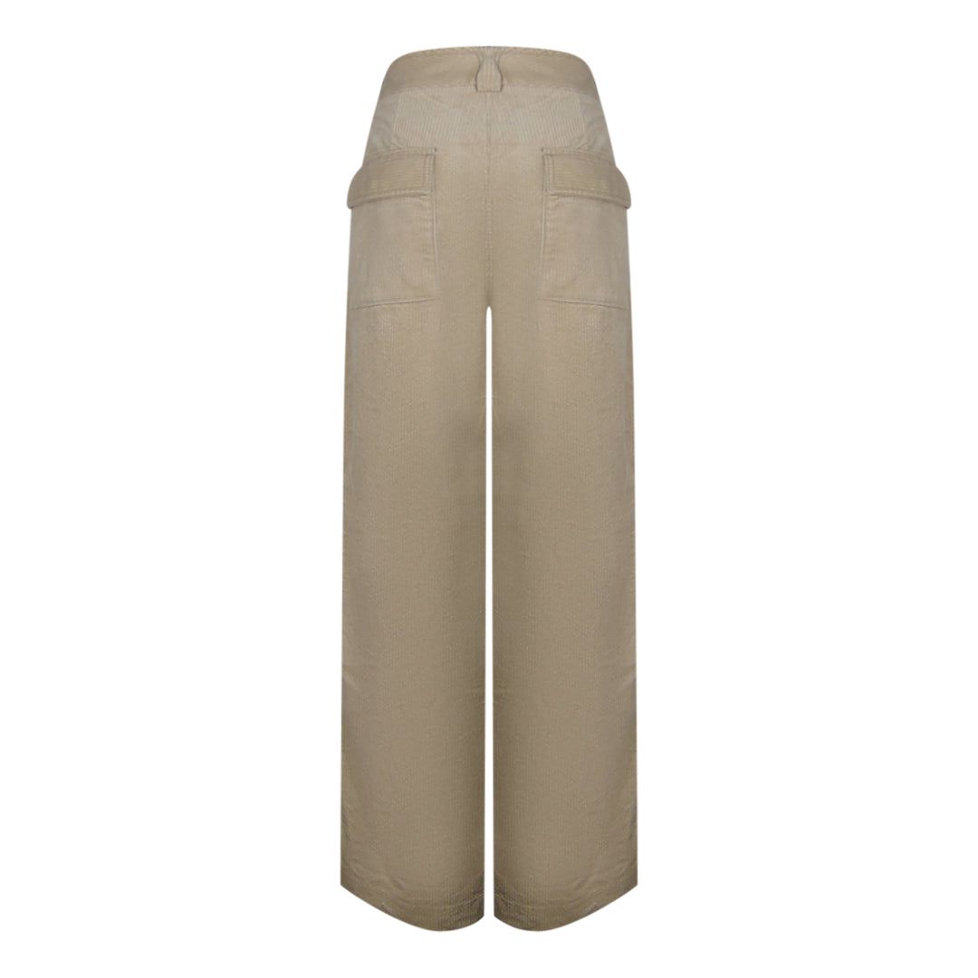 Weit geschnittene Cordhose