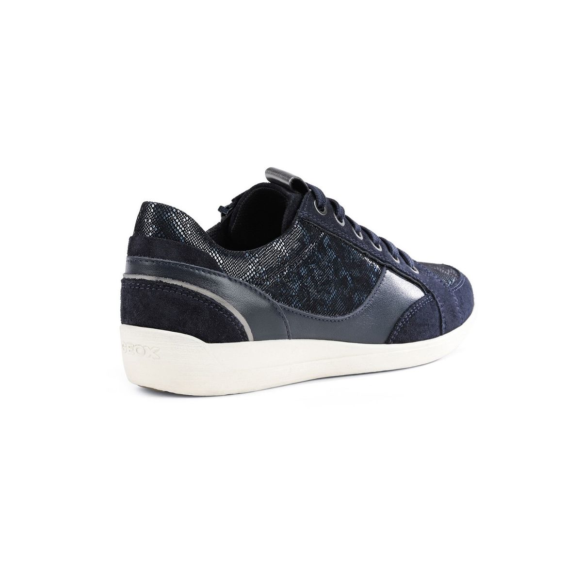 Strukturierte Leder Low-Top Sneaker