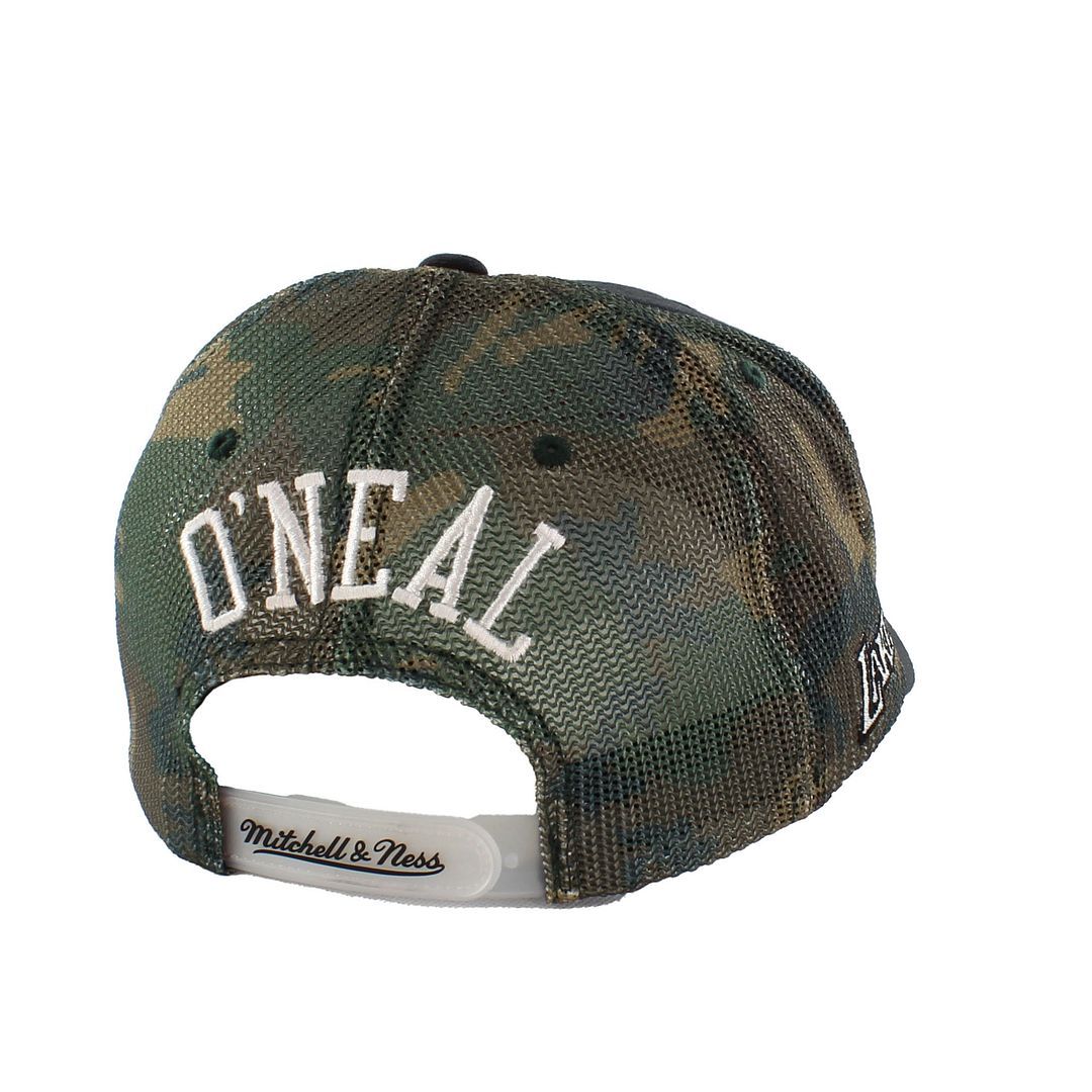 Camo-Mesh-Cap mit bestickter Nummer