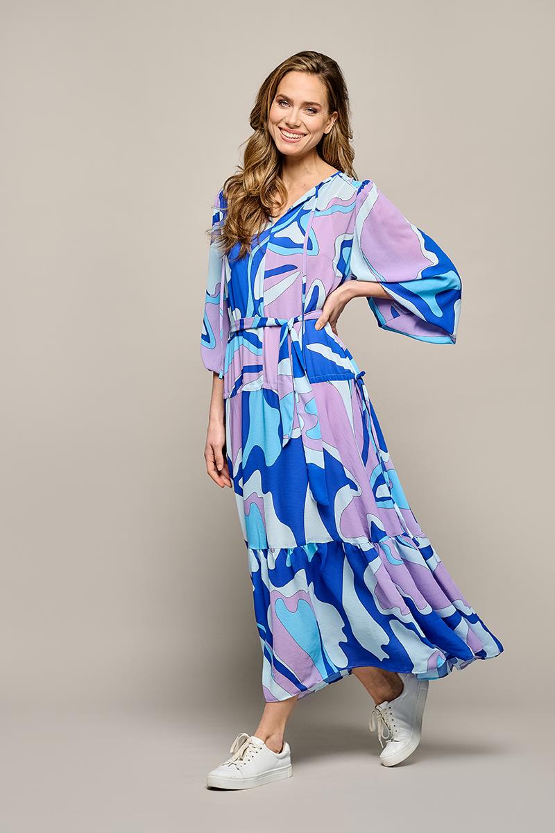Retro-Kleid mit Stufen und Maxilänge