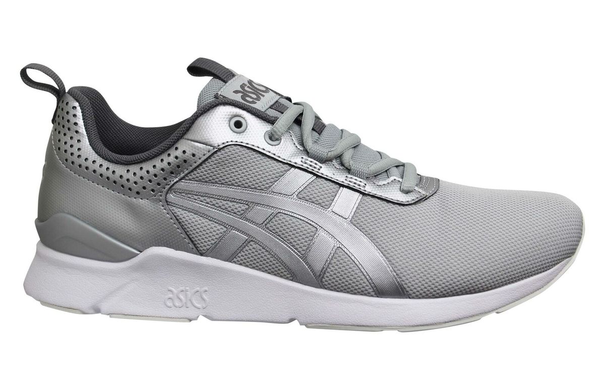 Grauer athletischer Laufschuh
