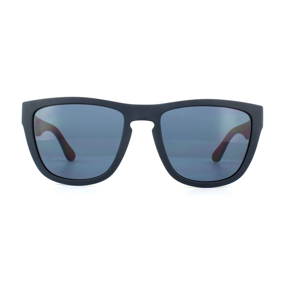 Quadratische Sonnenbrille mit dunklen Gläsern