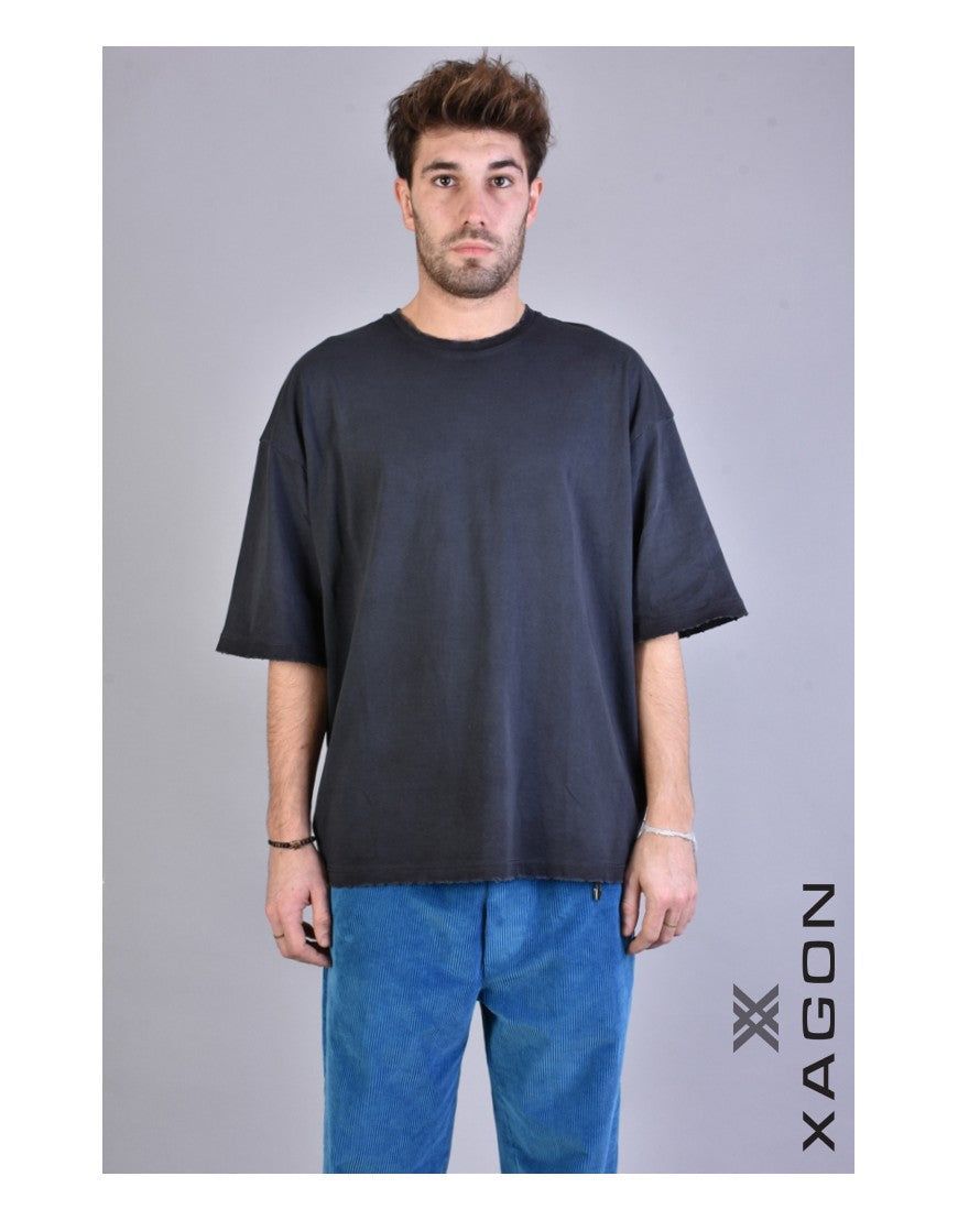 Oversize T-Shirt mit Distressed Saum